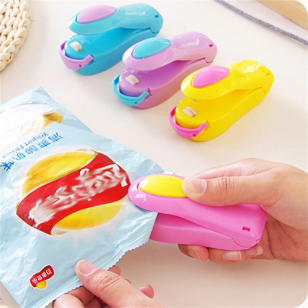 Kitchen Accessories Tools Mini Portable Food Clip Heat Sealing Machine Sealer Home Snack Bag Sealer Kitchen Utensils Gadget Item